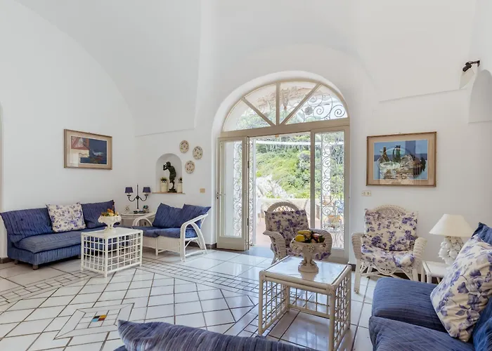 La Perla Marina Capri