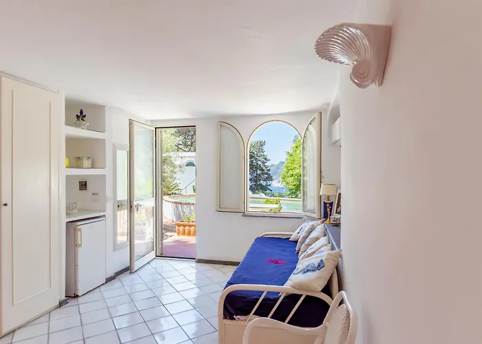 La Perla Marina Konukevi